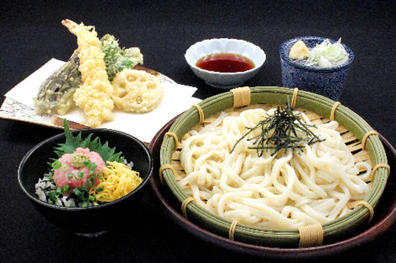 大海老天ざるうどんとミニねぎとろ丼