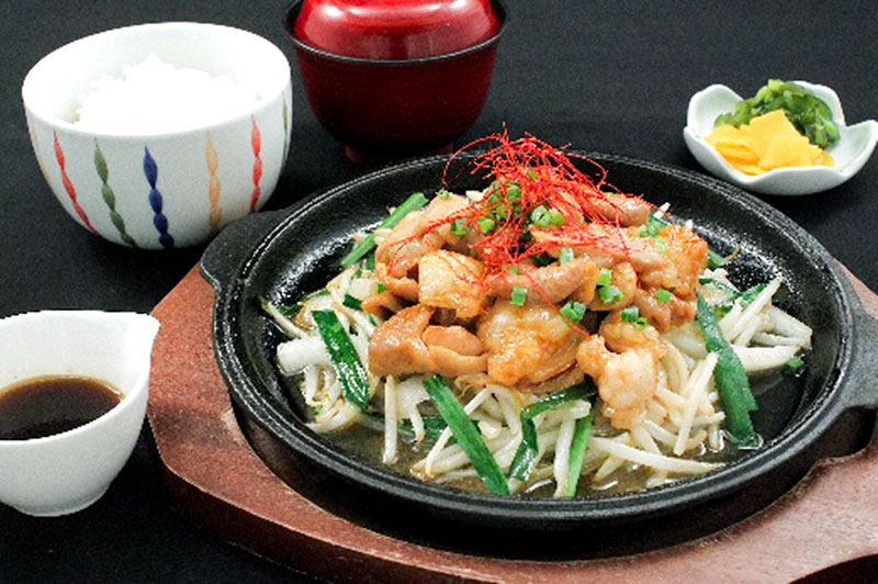ホルモンの韓国味噌ピリ辛焼き