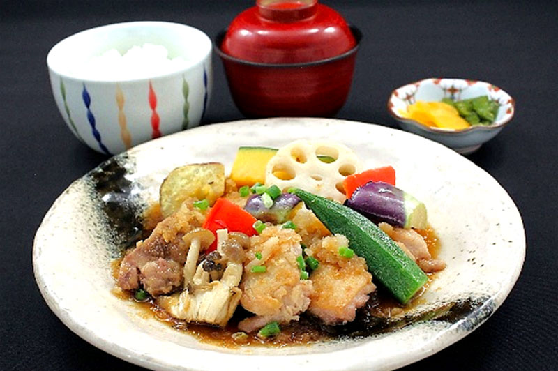 鶏肉のみぞれ煮